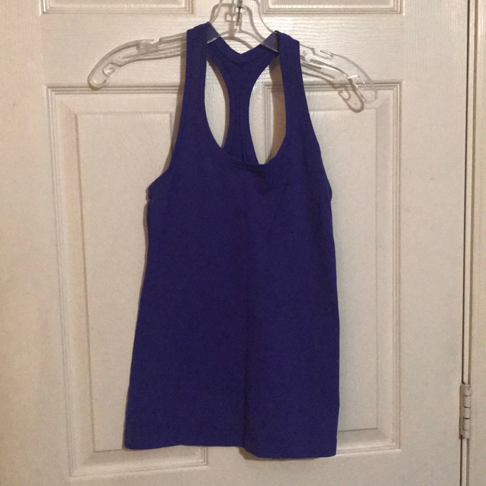 Lululemon purple tank
